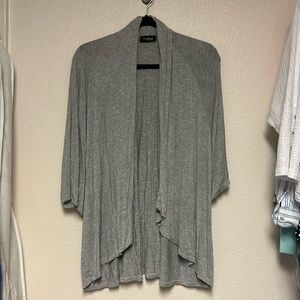 Light cardigan/wrap
